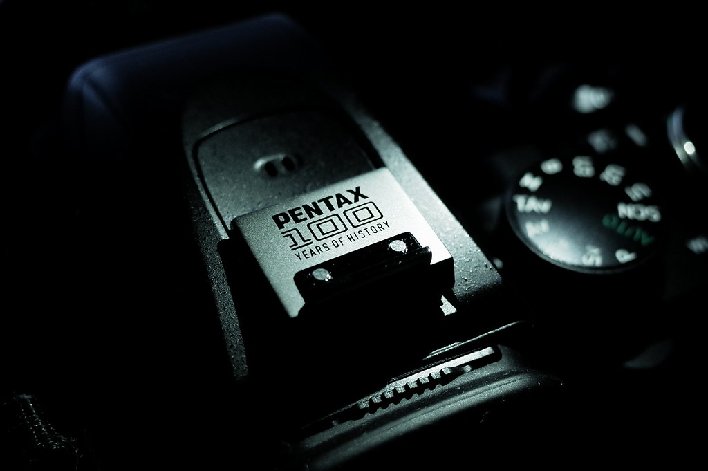今更ながら「PENTAX100周年記念限定ホットシューカバー O-HC171を購入 