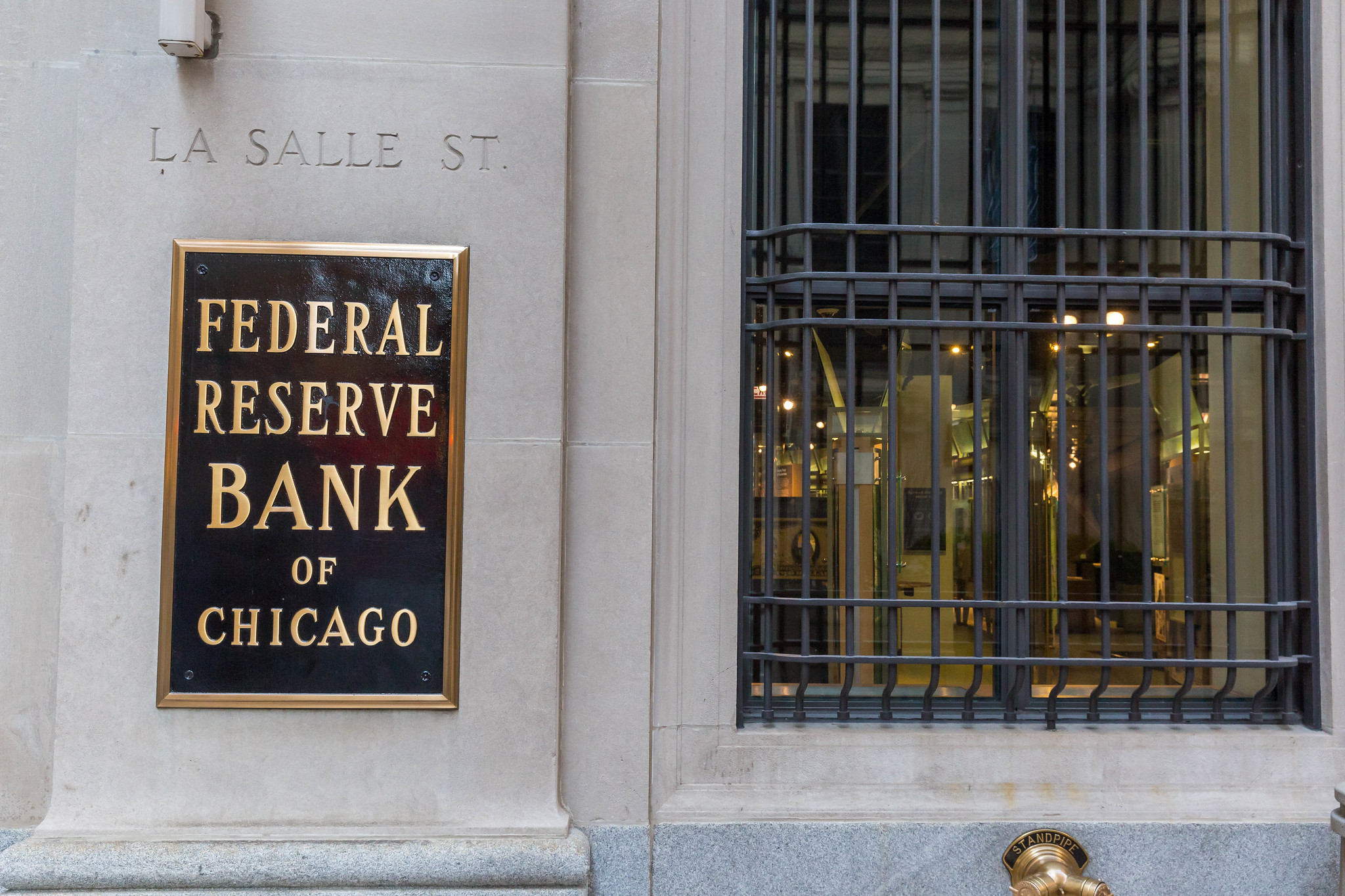 Federal Reserve Bank of Chicago on La Salle St.