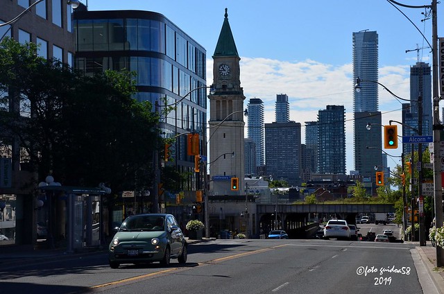 Toronto - Yonge Street
