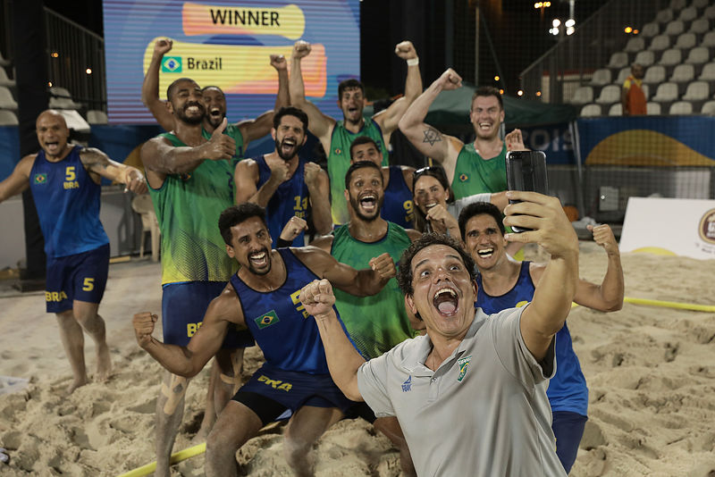 Men's Beach Hanball Semifinal: Brazil vs Qatar