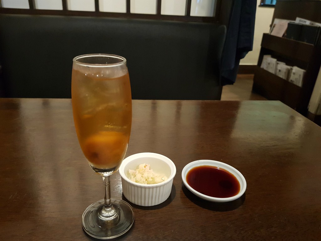 おまかせ Omakase (1 梅酒 Umeshu plum wine... on the rocks w/Soda & 日本土豆泥 Japanese mashed potato) @ 瓢箪 Hyotan Japanese Restaurant SS15