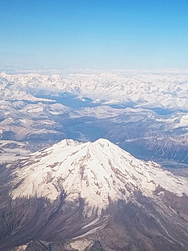 alaska mountains airplaneview