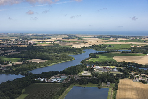ormesby broad broads broadsnp nationalpark norfolk eastanglia thebroads above aerial nikon d810 hires highresolution hirez highdefinition hidef britainfromtheair britainfromabove skyview aerialimage aerialphotography aerialimagesuk aerialview drone viewfromplane aerialengland britain johnfieldingaerialimages fullformat johnfieldingaerialimage johnfielding fromtheair fromthesky flyingover fullframe cidessus antenne hauterésolution hautedéfinition vueaérienne imageaérienne photographieaérienne vuedavion delair birdseyeview