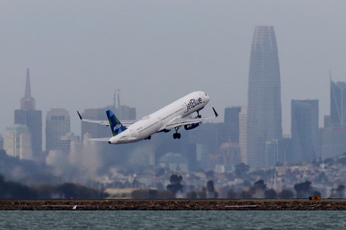 jetBlue A321 Departs SFO | by photo101