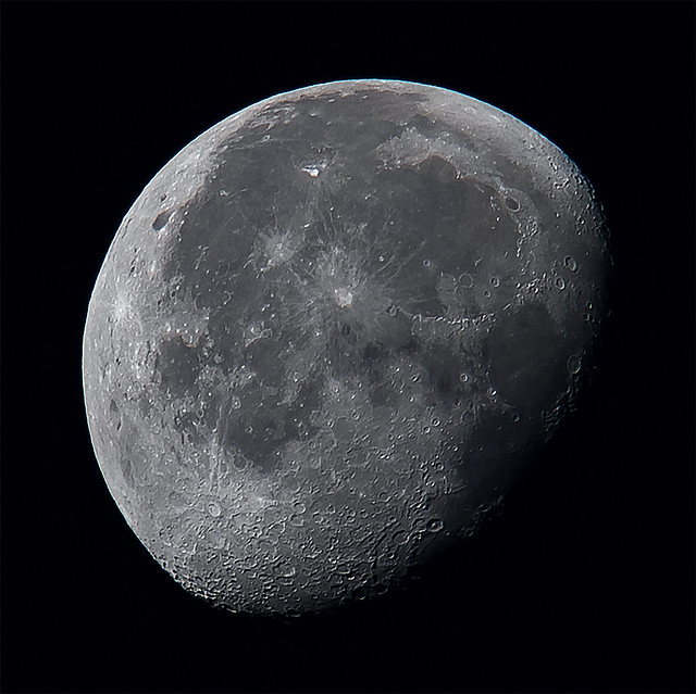 Moon 2019-10-18
