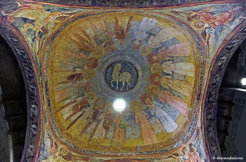 73 Церковь Сан-Пьетро-аль-Монте, купол