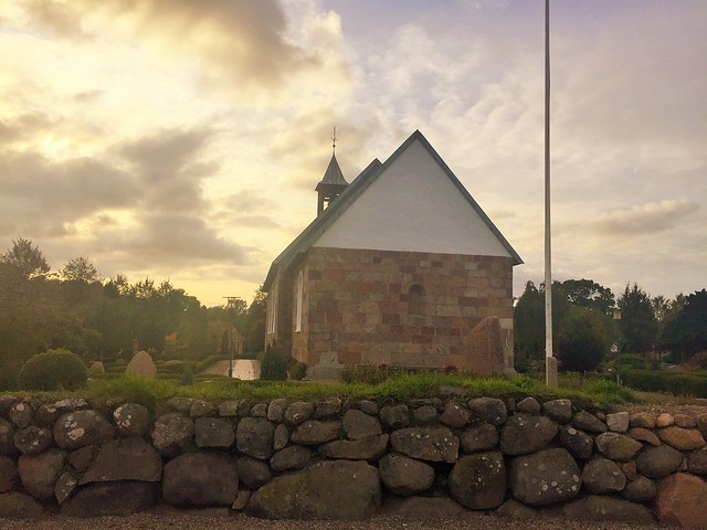 Øster Lindet kirke