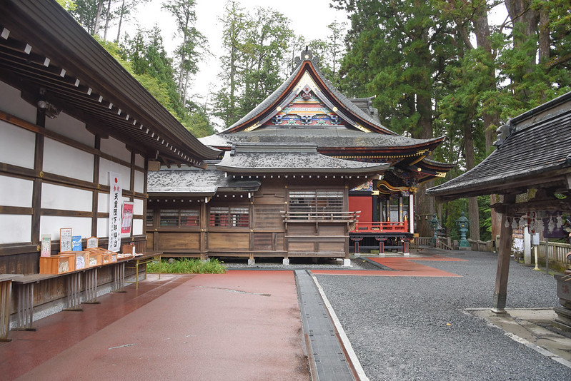 mitsuminejinja shrine