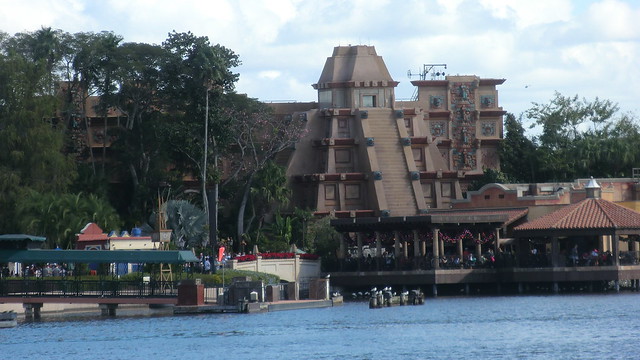 Florida - Orlando: EPCOT Center, Walt Disney World - World Showcase ->view over the lagoon..to..Mexico