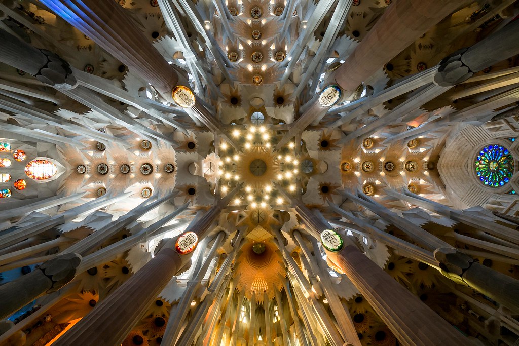 Sagrada-Familia - vers le haut III | OLYMPUS DIGITAL CAMERA | Flickr