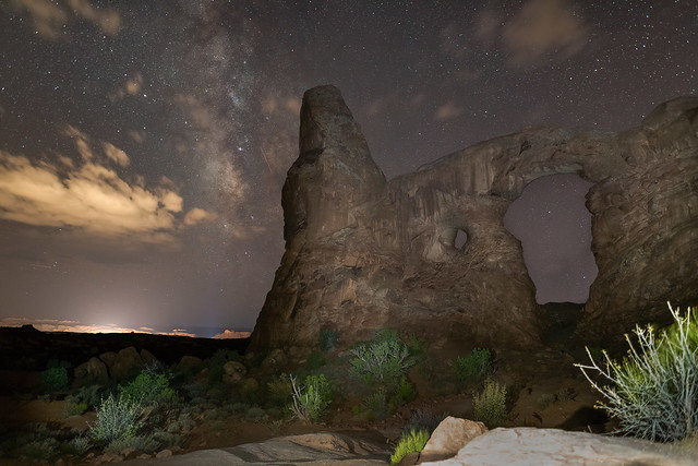 Milky Way starting to become visible on the side of Turret Arch in Arches National Park