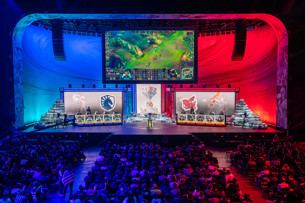 Worlds 2019 Group Stage Day 8