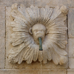 Dubrovnik Old Town - Onofrio's Fountain (5)