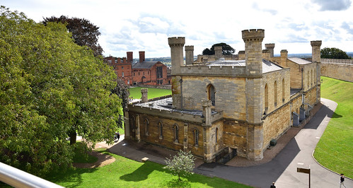 lincoln castle lincolncastle sightseeing nikon view holiday trip touring vacation photo tourist attraction image picture break historic historical architecture lincolncrowncourt crowncourt jail victorianprison lincolnshire england uk