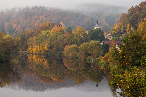 schlossetterzhausen herbst autumn landscape outdoors hiking fog nature naab river reflection bavaria regensburg oberpfalz