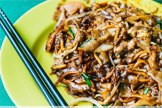 10 MUST-EAT LOCAL DISHES IN SINGAPORE - Singapore Travel, Singapore Foodie, Singapore Travel Guide, What to eat in Singapore, Food in Singapore, Singapore things to do | Wanderlustyle.com