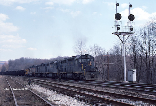 robert tokarcik trains railroads railways locomotives chessie system bo baltimore ohio west virginia wv emd blaser tunnelton sd35