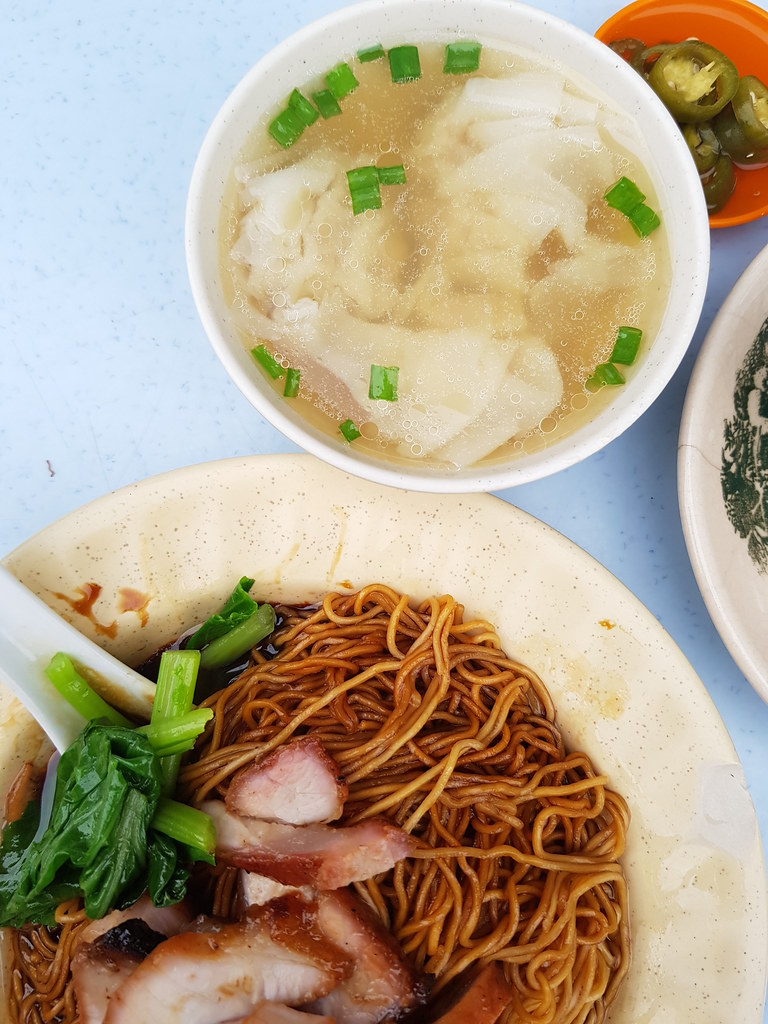 叉烧云吞面 Charsiew Wan Ton Mee rm$7 & 奶茶 TehC rm$1.80 @ 洪记云吞面 Hung Kee Wan Tan Mee, Restoran Station 8 in SS2