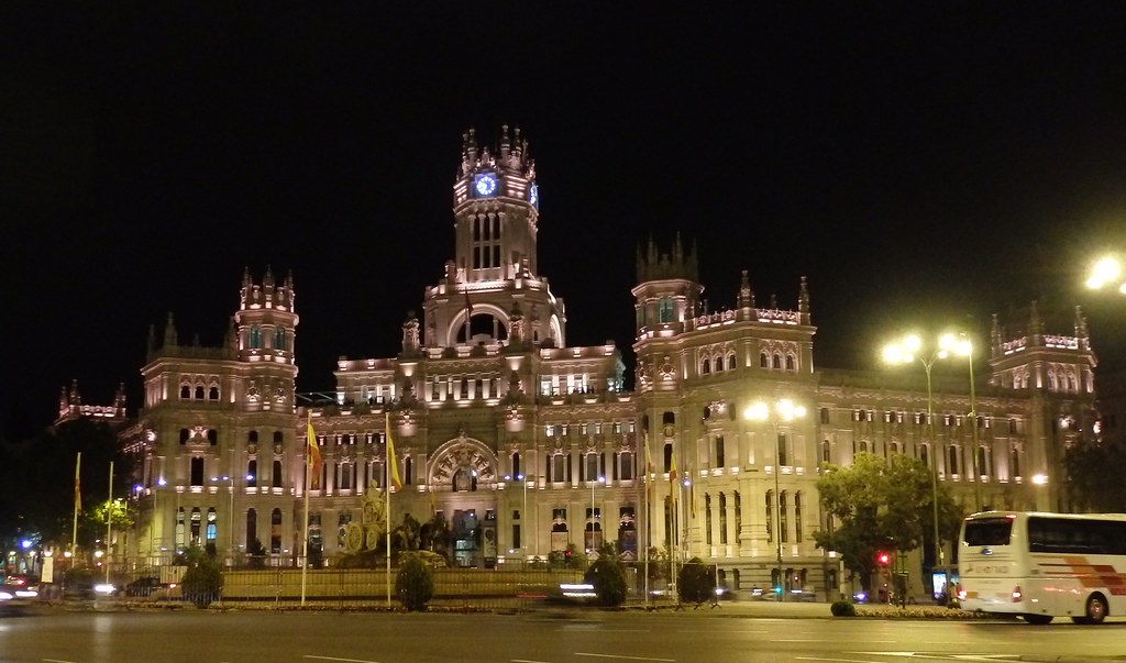 Ayuntamiento de Madrid - Nocturna.