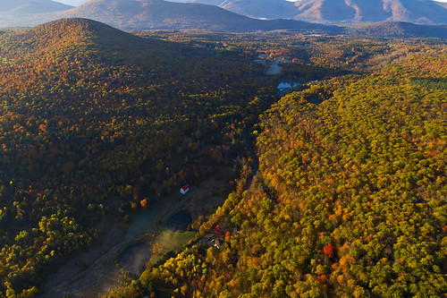 catskills catskill mountain mountains climbing hike hiking adventure fall autumn aerial drone flight flying outdoors colorful peaceful incredible life nature landscape village 2019 dji drones