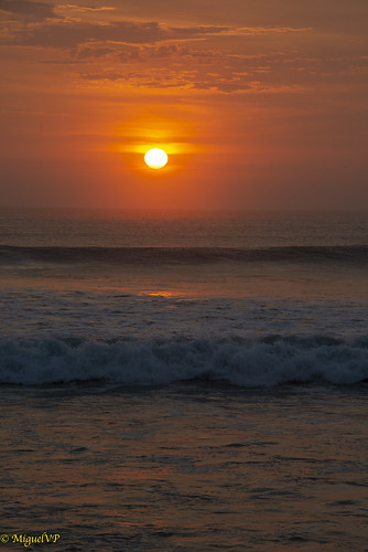 2019 huanchaco primavera ocean sunset trujillo