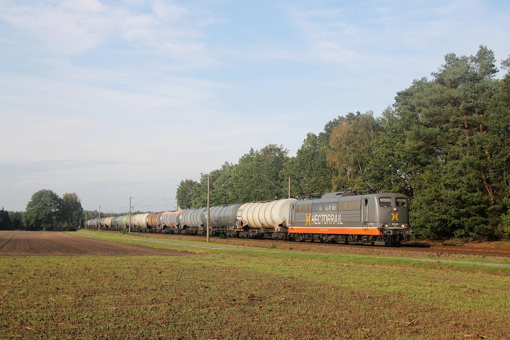 Hector Rail 162.002 (ex-DB 151 070-0) bij Leschede op 24-10-2019