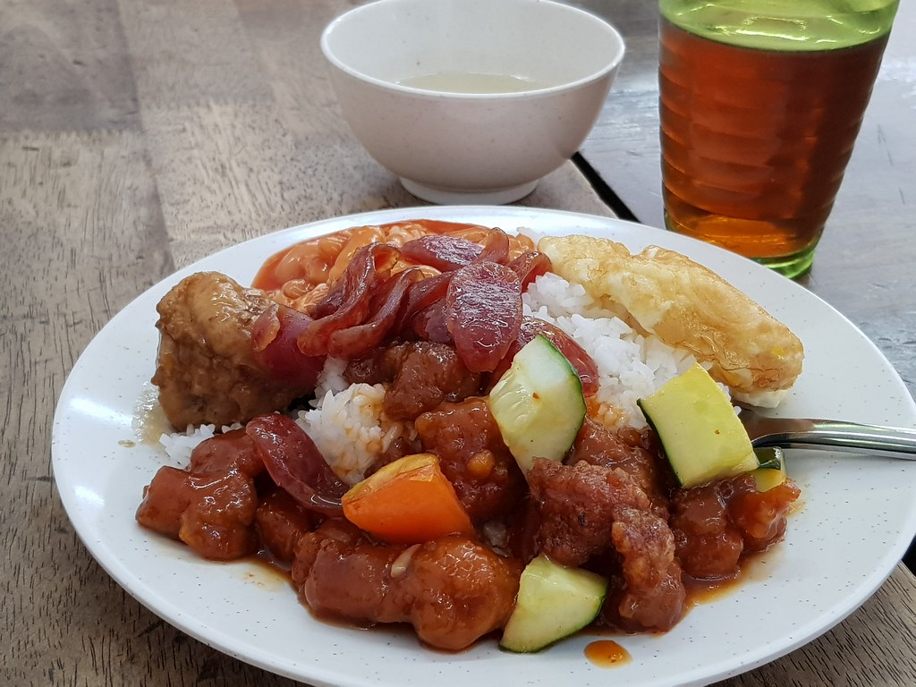 杂饭 Mixed Rice rm$12 @ 香城菜饭之家 Restoran Hiong Seng in PJ Kota Damansara
