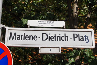 7-108 Marlene Dietrich Platz