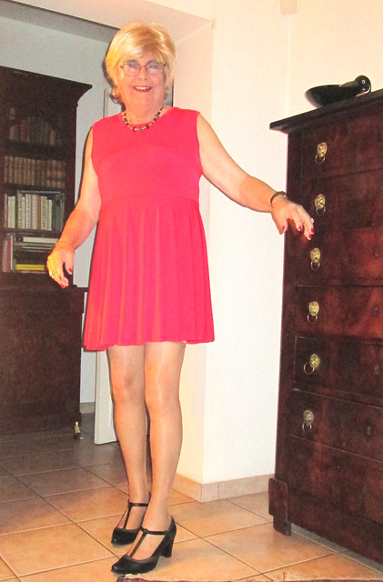 Red dress from Amazon , pic taken by Katia