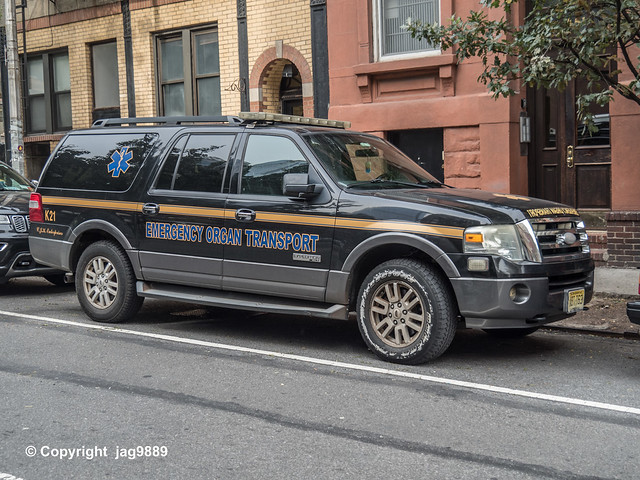 Emergency Organ Transport Vehicle, Midtown Manhattan, New York City