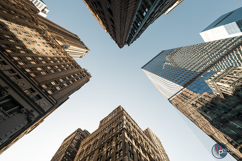 canon perspective vertical newyork newyorkcity nyc urban manhattan bigapple empirestate skyscraper wideangle 1635mm outdoor outside reflection architecture abstract unlimitednyc photographer 5dmkiv unlimited