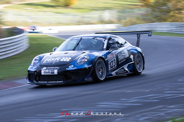 Porsche 911 GT3 Cup Mühlner Motorsport #123 @ VLN9 Nürburgring 2019