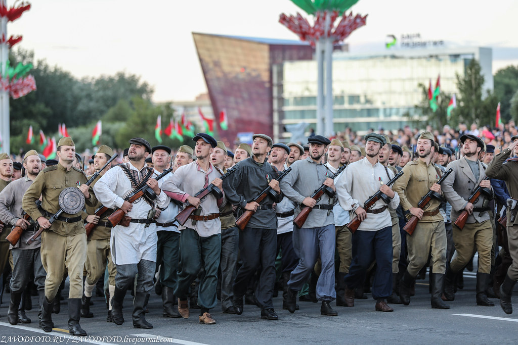 Как проходят парады в Минске #РеспубликаБеларусь,Республика Беларусь,#ГдепромышленностьтамЯ,#СделановБеларуси,#Промблогер1,Минск
