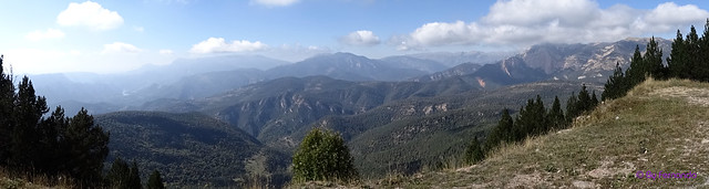 La Vall de Lord'19 -18- Ruta Montcalb-El Ferrús-Peguera -07- Rasos de Peguera -05- Panorámica de la Vall deLord y de la ruta seguida (05-10-2019)