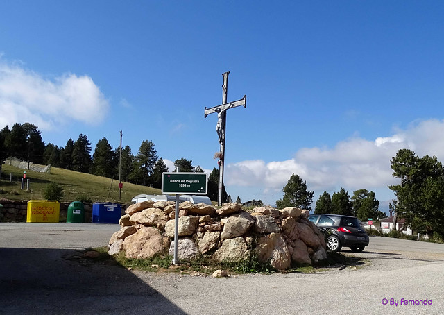 La Vall de Lord'19 -18- Ruta Montcalb-El Ferrús-Peguera -07- Rasos de Peguera -03- Sant Crist dels Rasos - Creu del Cabrer 01 (05-10-2019)