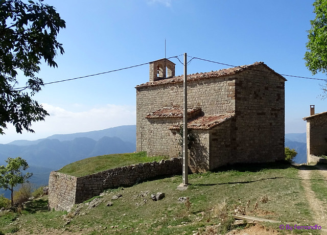 La Vall de Lord'19 -18- Ruta Montcalb-El Ferrús-Peguera -02- Camí de Montcalb -25- Sant Pere de Montcalb -02- Por detrás (05-10-2019)