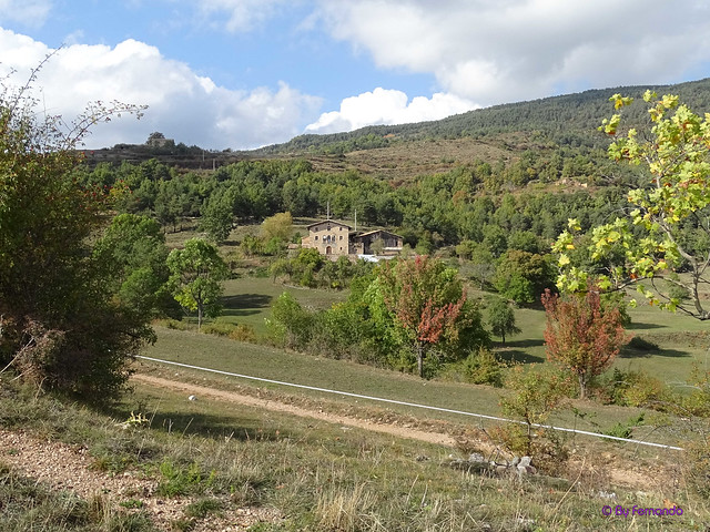 La Vall de Lord'19 -18- Ruta Montcalb-El Ferrús-Peguera -02- Camí de Montcalb -19- Cal La Costa de Vilaverd (12-10-2019)