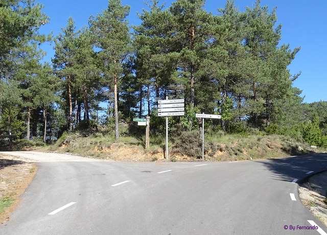 La Vall de Lord'19 -18- Ruta Montcalb-El Ferrús-Peguera -02- Camí de Montcalb -12- Carretera a Montcalb (05-10-2019)