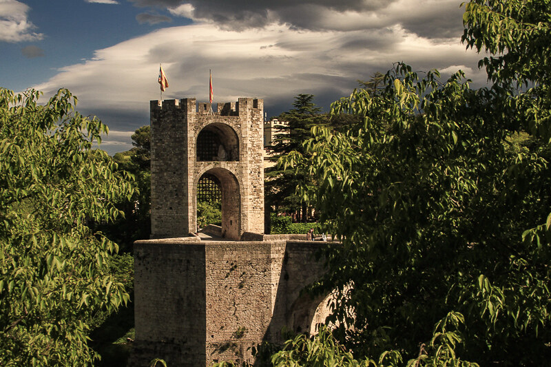 Besalu