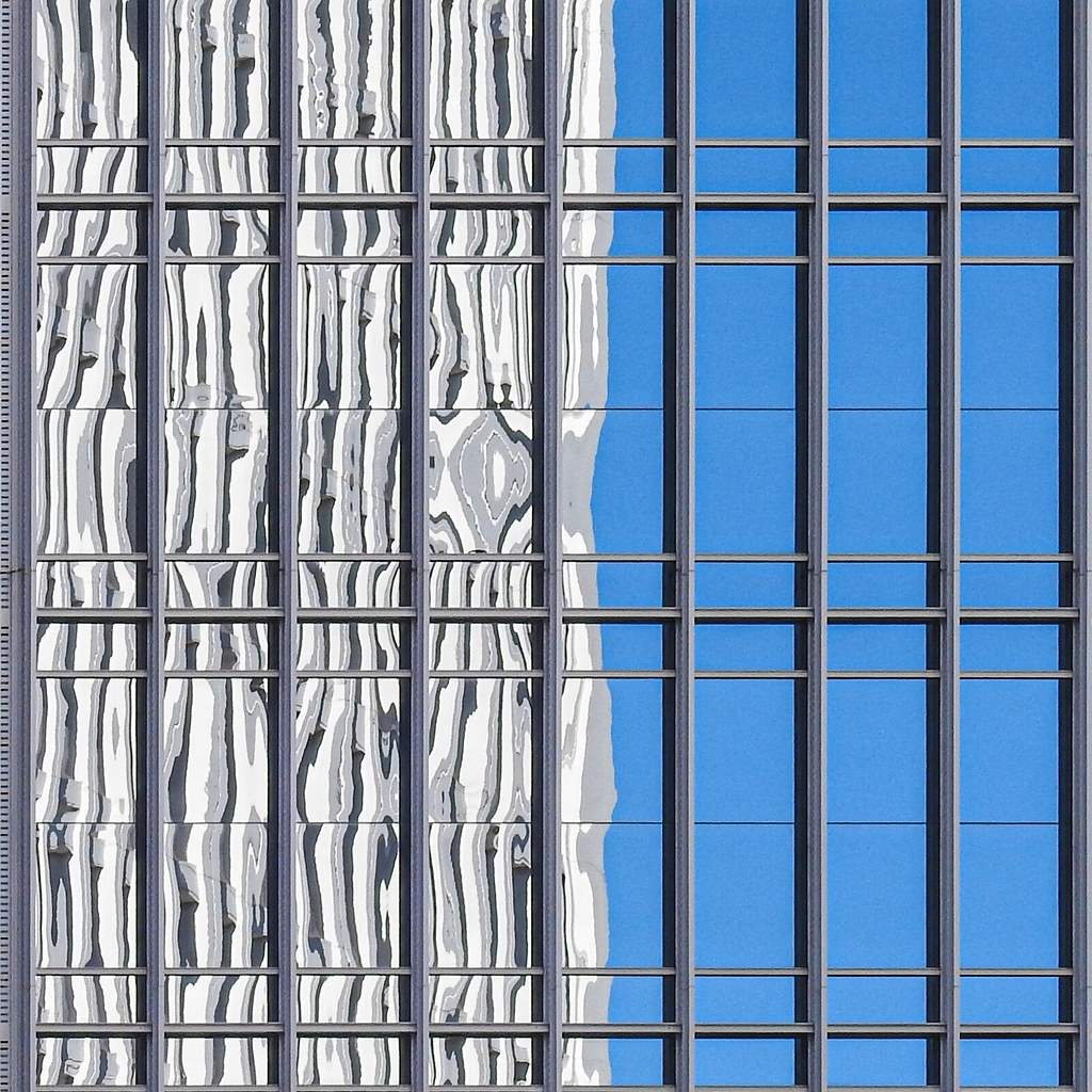 Reflection / Architecture / Windows