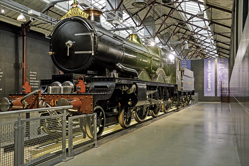 caerphillycastle steam engine swindon museum