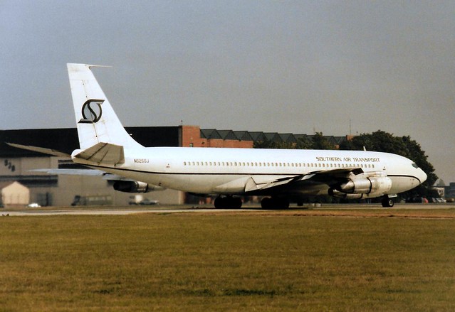 N525SJ Boeing 707-369C cn 20084 ln 758 Southern Air Transport RAF Mildenhall 29Aug90
