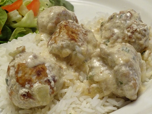 Veal or Turkey Meatballs with Basil Cream Sauce at FromMyCarolinaHome.com