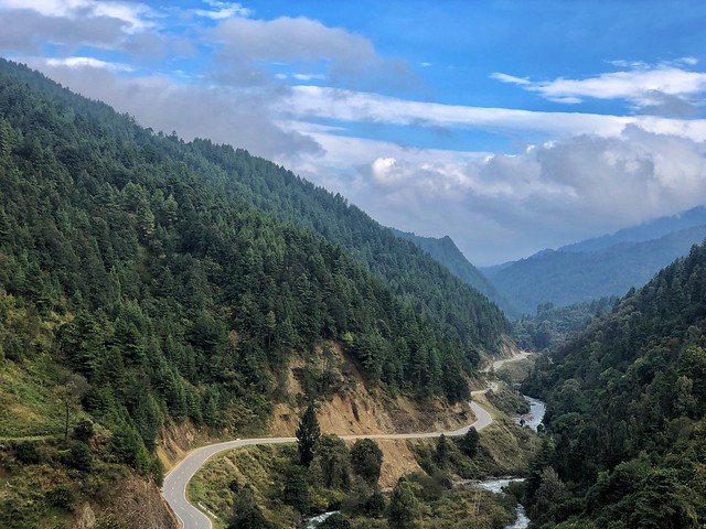 Carretera en Bután