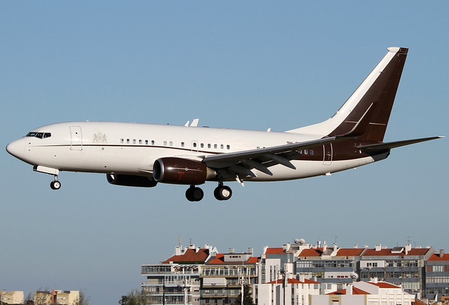 9H-BBJ | Government of the Netherlands Boeing 737-7BC(BBJ) | Lisbon Humberto Delgado Airport LPPT/LIS | 26/05/19