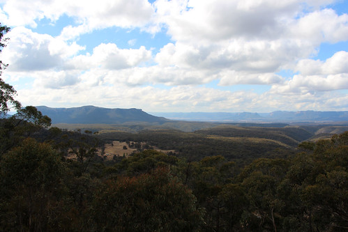 australia new south wales road outdoor lookout landscape view mountain valley forest nature capertee