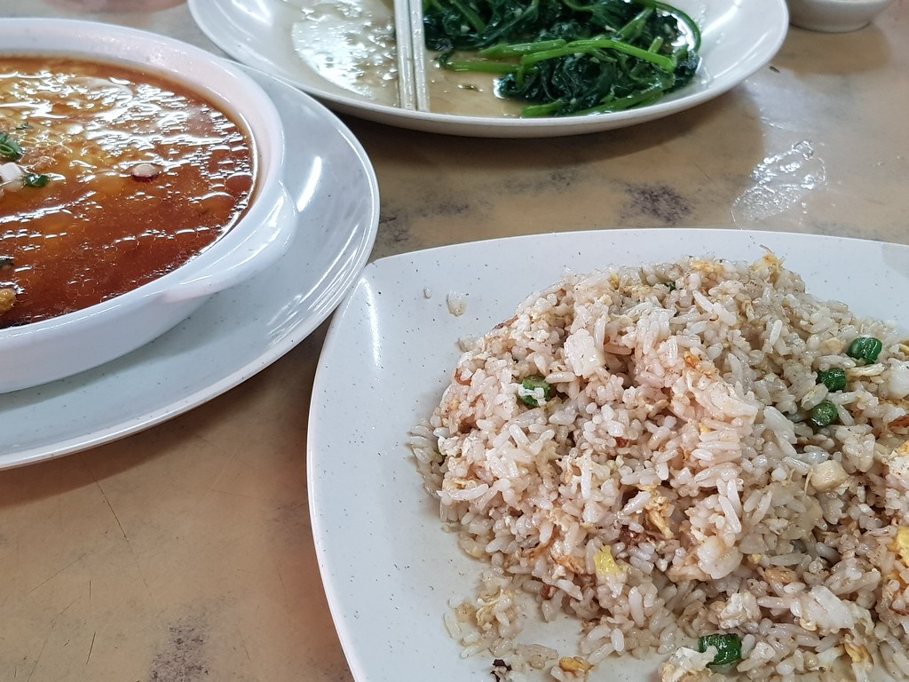 Fried Rice 炒饭(s) rm$7.50 @ Restoran HCN 新旺城海鲜饭店 in KL Taman Maluri