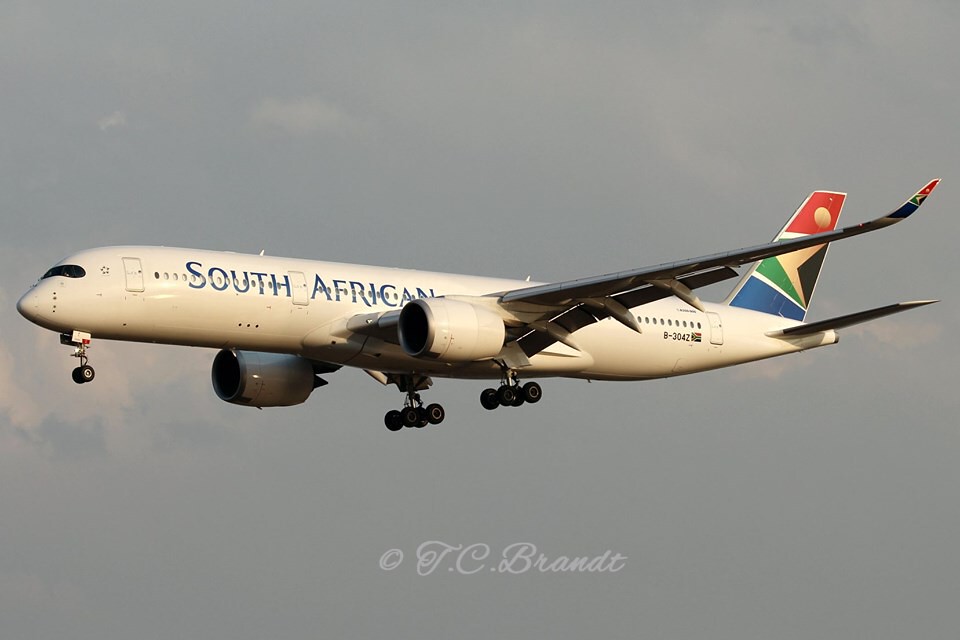 South African Airways A350-941 B-304Z delivery flight.