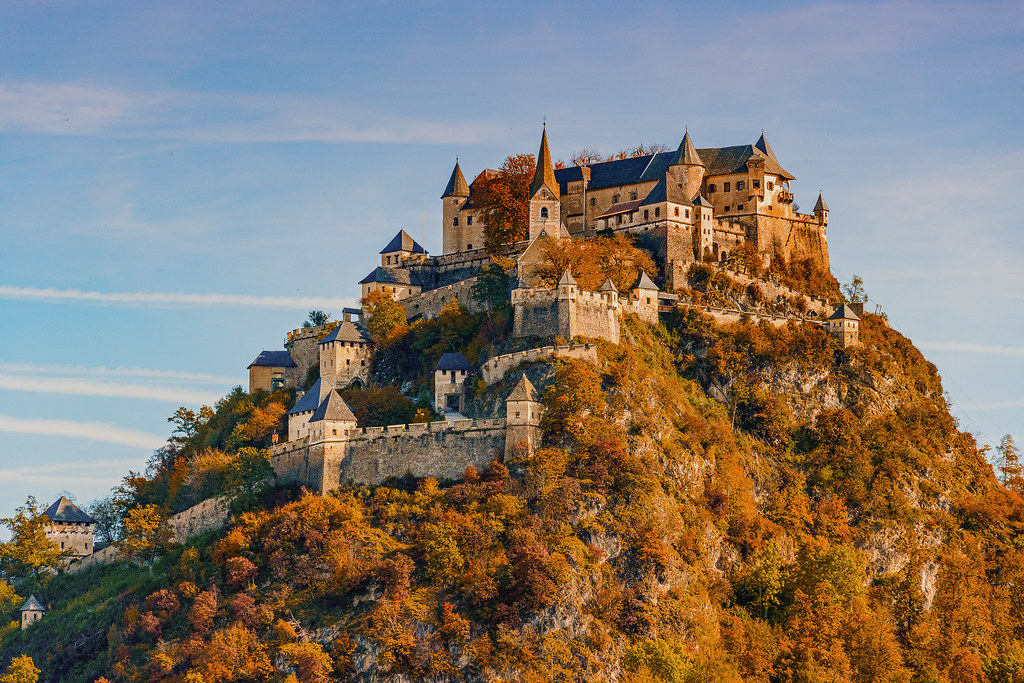 Castle Hochosterwitz | The castle Hochosterwitz is a hill ca… | Flickr