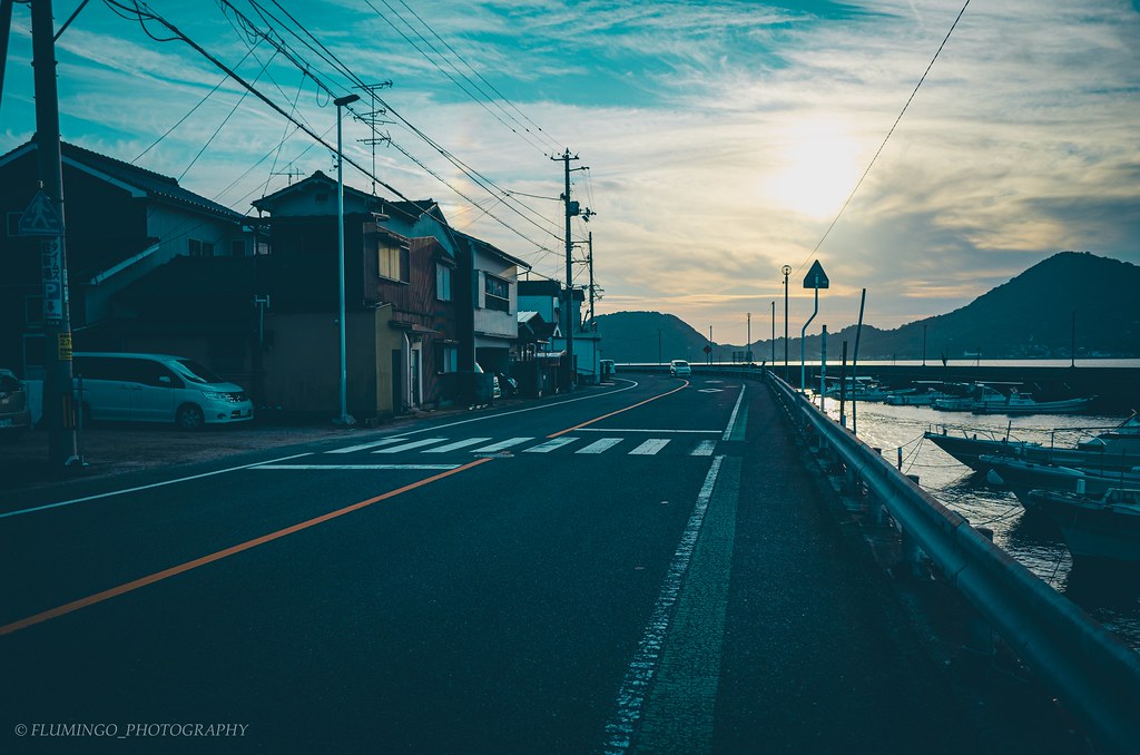 秋の夕暮れ 高浜散歩